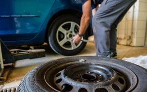 Chronique m�canique : Comment changer des pneus sur jantes ?